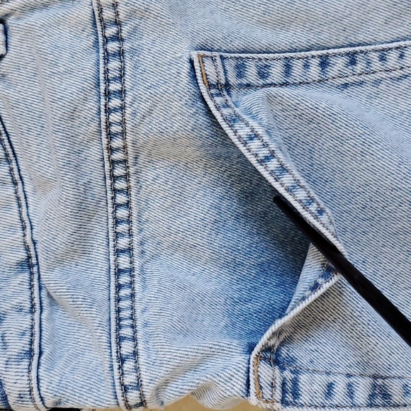 H&M Blue Denim Jeans Skirt Buttons sz 8 - Picture 6 of 9